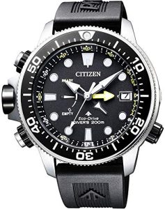 Citizen Herren Analog Eco-Drive Solar Uhr mit Tiefenmesser und Taucherarmband BN2036-14E